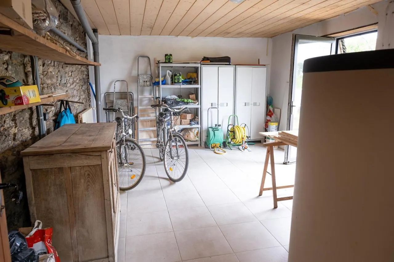 Holiday home Magnifique Longere Bretonne. Villa Lanmeur France