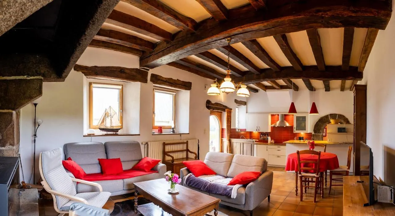Magnifique Longere Bretonne. Villa Lanmeur
