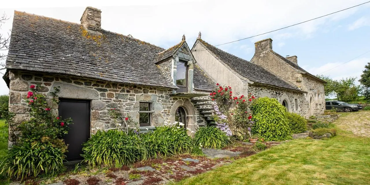 Magnifique Longere Bretonne. Villa Lanmeur