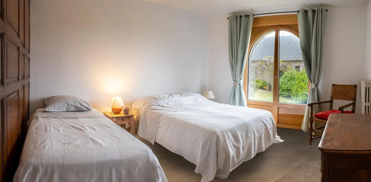 Magnifique Longere Bretonne. Villa Lanmeur France